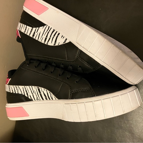 Girls Blk/white/pink puma sneaker - Picture 7 of 15